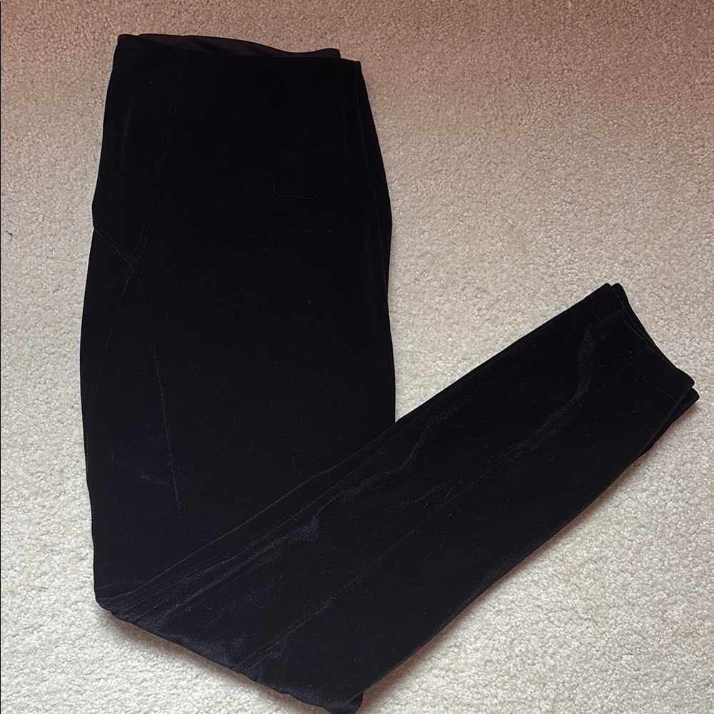 Lysse Black Velvet Leggings